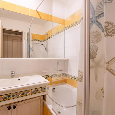 Appartement Aux Restanques Du Golfe De St Tropez - Maeva - 4 Personnes 1 Vue Climatisé Mae-2300