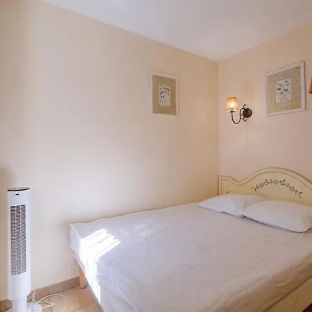 Aux Restanques Du Golfe De St Tropez - Maeva - 4 Personnes 1 Vue Climatisé Mae-2300 Appartamento *